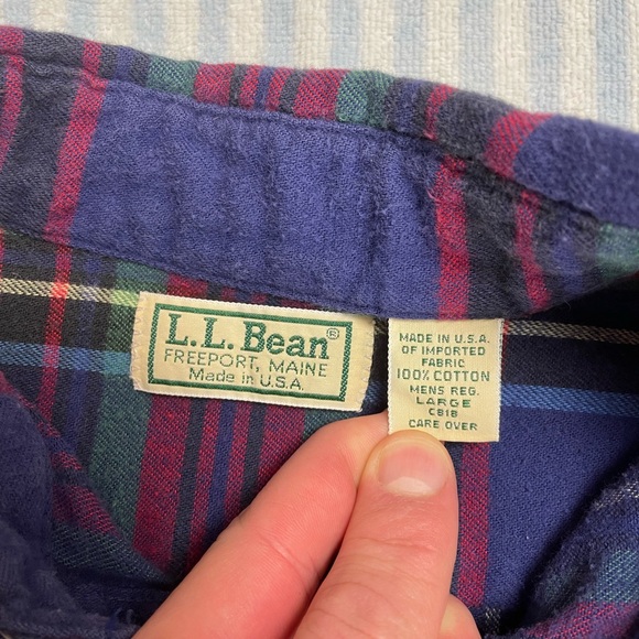 Vintage L.L. Bean Plaid Cotton Flannel style button down shirt - Picture 5 of 8